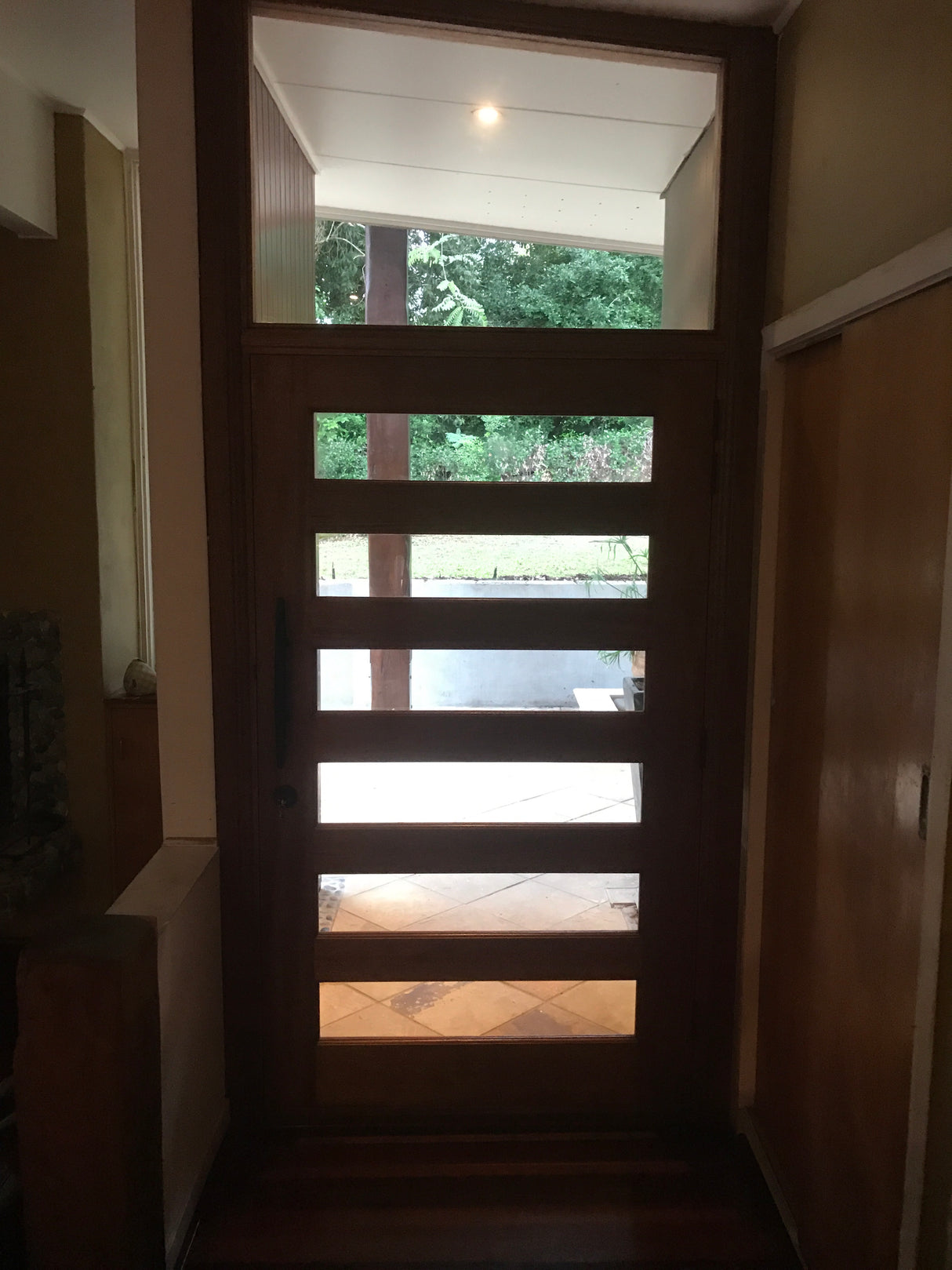 JDQ 6 Lite horizontal 1200 x 2040 x 40 Door & Frame Package
