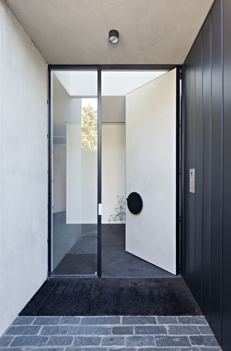X5 Armoured door - Flush range