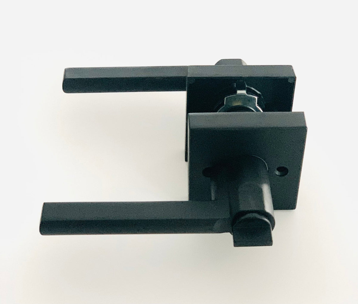 L4- Vienna Matte Black Entrance lever - Just Doors QLD